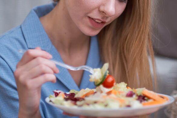 Unha muller cambiou o seu estilo de vida e perdeu peso grazas a unha dieta mediterránea